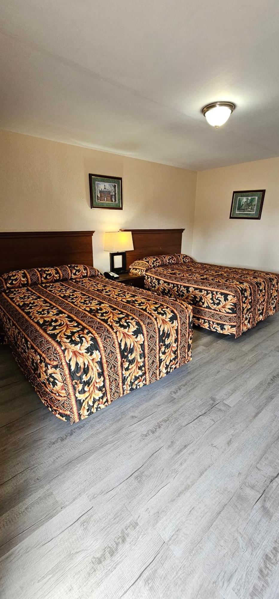 Mount Laurel Motel Hazleton Exteriér fotografie